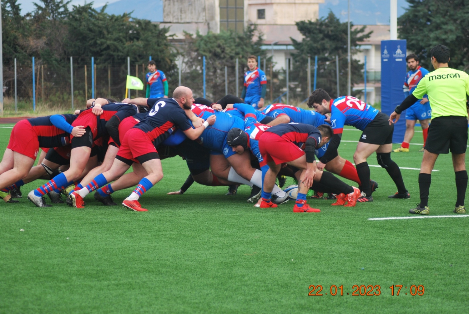 I Leoni vincono 57-10 contro gli Hammers di Campobasso.